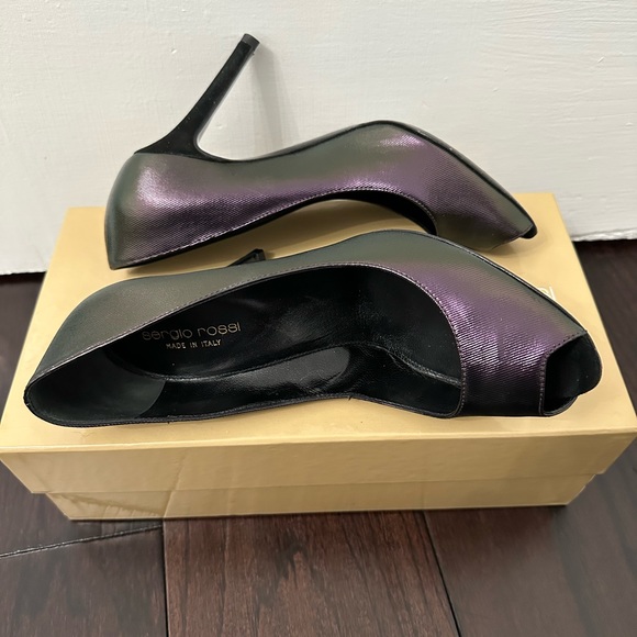 Sergio Rossi Iridescent Violet Pumps - Picture 4 of 6